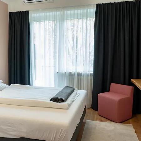 Gaestehaus Mosshammer Πανσιόν Γκρατς